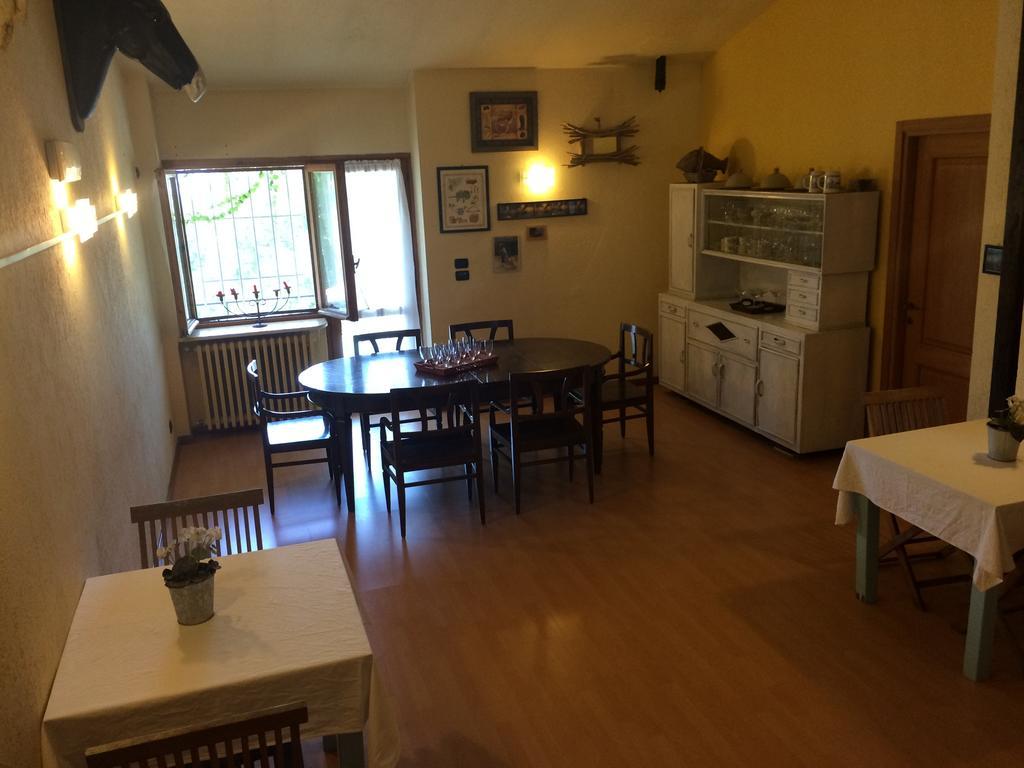 Bed and Breakfast Fattoria Sequoia Castagneto Po Exterior foto